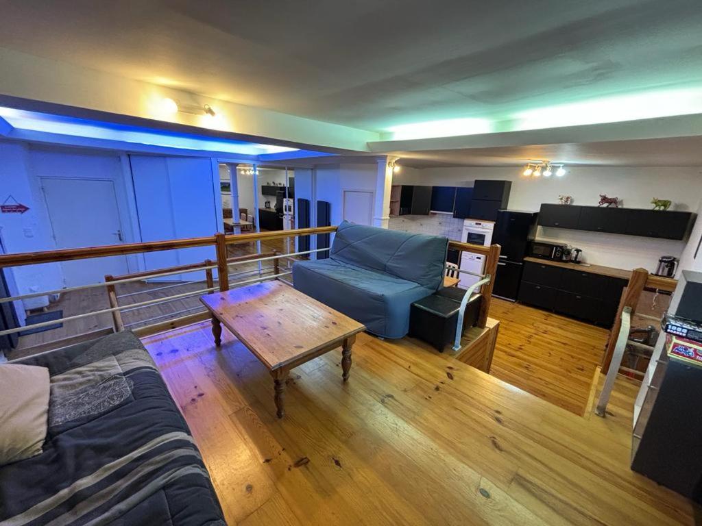 Ferienwohnung Luchon Loft De Charme Bagnères-de-Luchon Exterior foto